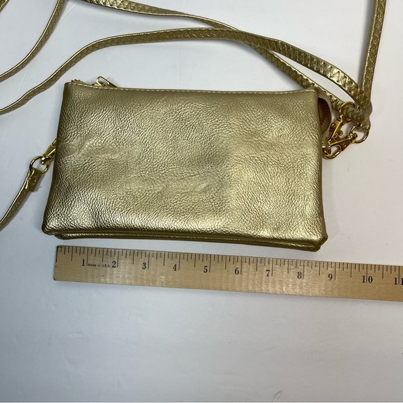 Gold Metallic Vegan Leather Crossbody Wristlet Clutch Detachable Strap NWOT - Picture 5 of 6